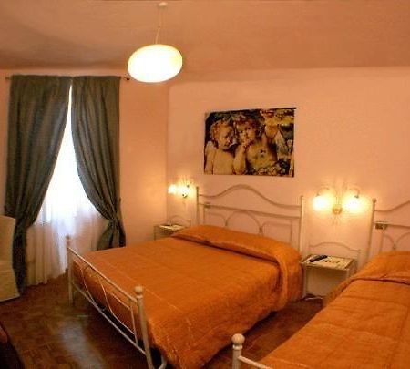 פררה B&B Le Campane חדר תמונה